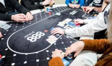 Il tavolo di 888poker